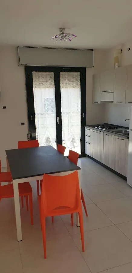 Appartamento RESIDENCE QUITO PIAZZA MAZZINI 150m dal mare e vicino Pista Azzurra Lido di Jesolo
