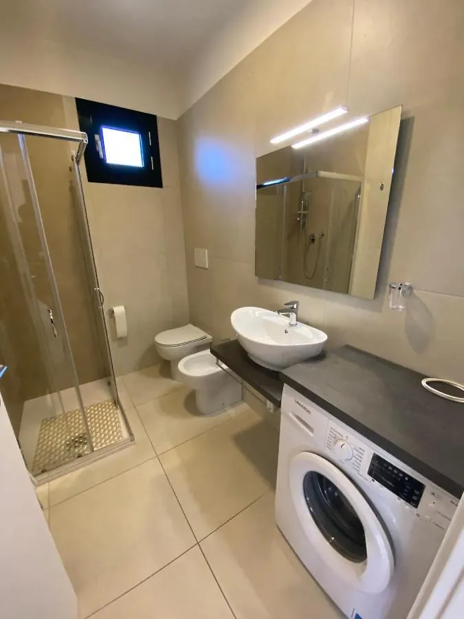 Residence Quito Piazza Mazzini 150M Dal Mare E Vicino Pista Azzurra ليدو دي يسولو شقة